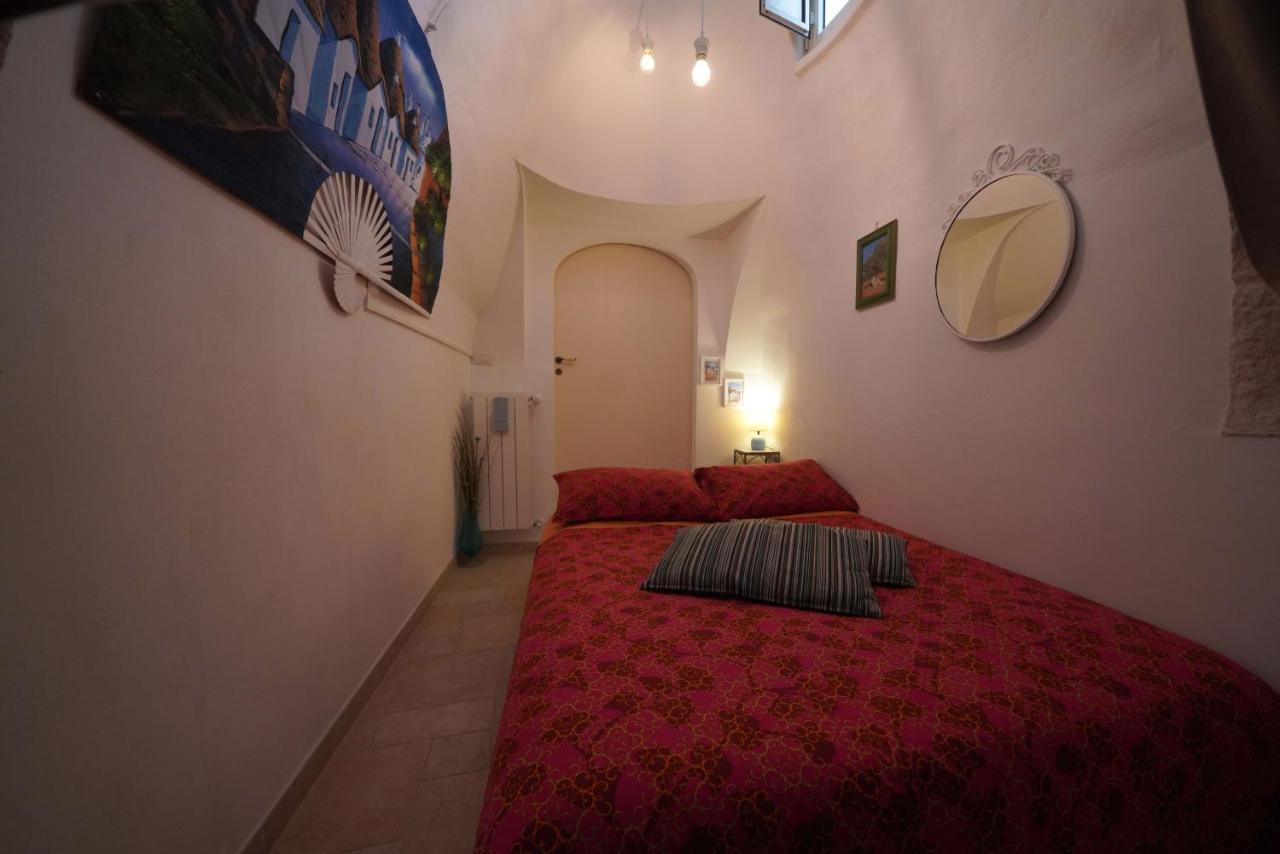 Trulli Di Puglia - Casa Vacanze In Valle D'Itria マルティナ・フランカ エクステリア 写真
