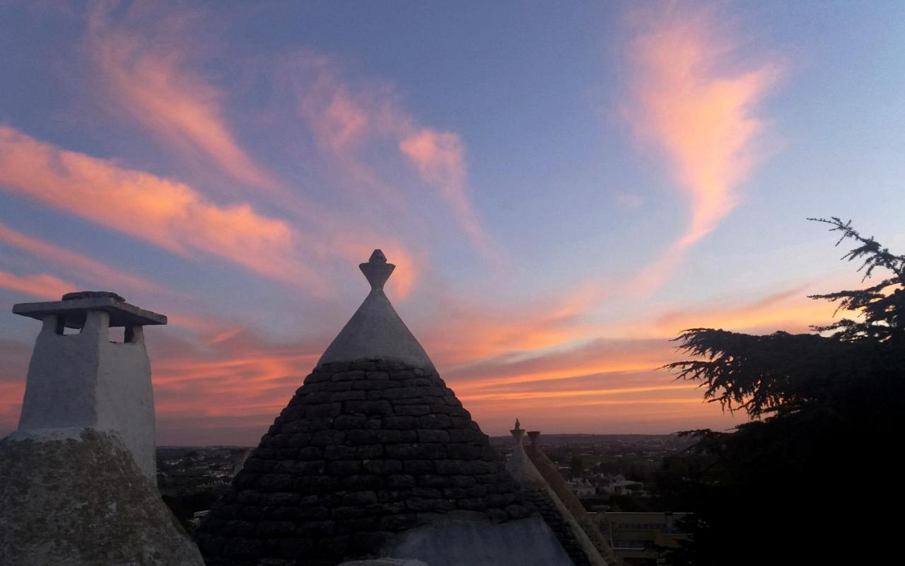 Trulli Di Puglia - Casa Vacanze In Valle D'Itria マルティナ・フランカ エクステリア 写真